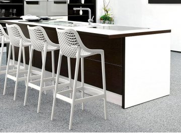 Пластиковый стул Air Bar