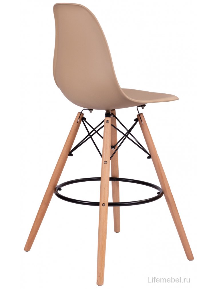 Полубарный стул Eames капучино
