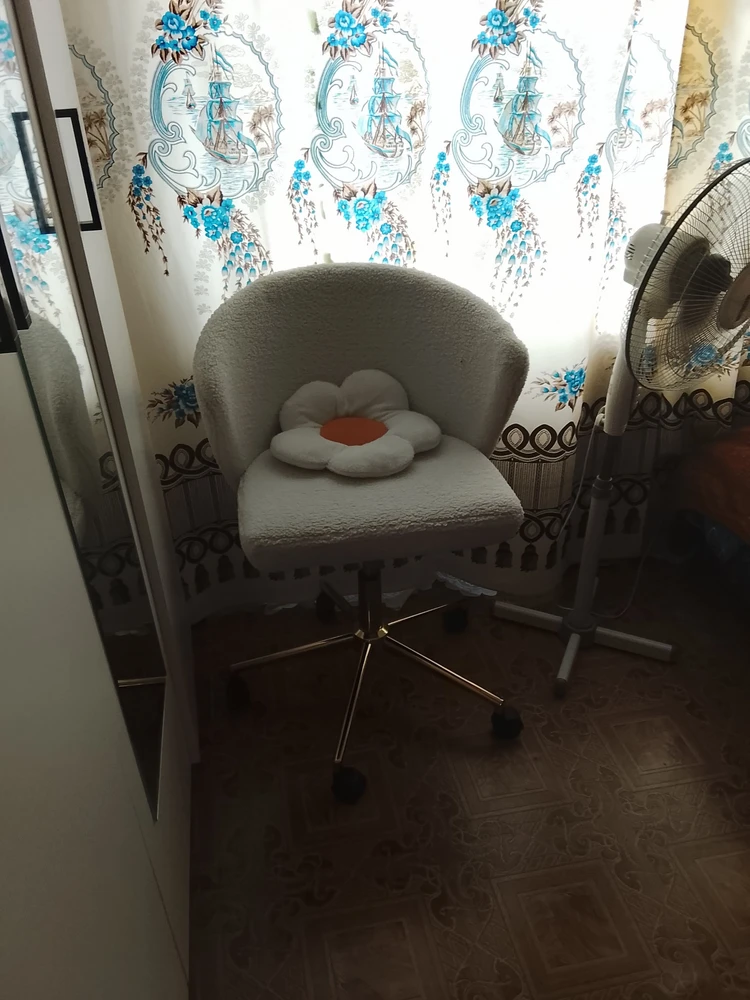 Компьютерное кресло Lika white teddy фото покупателя 12