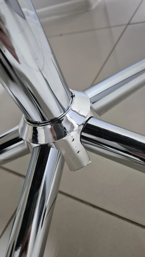Компьютерное кресло Reus pu white / chrome фото покупателя 26