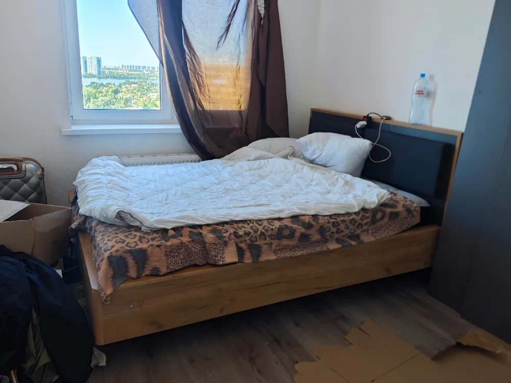 Полутораспальная кровать Клауд 140х200 парящая дуб крафт золотой / антрацит фото покупателя 20