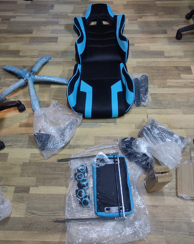 Компьютерное кресло Kano 1 light blue / black фото покупателя 155