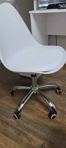 Компьютерное кресло Kolin с подушкой clear / white фото покупателя 442