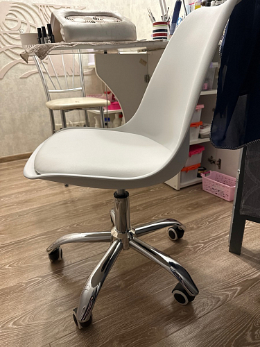 Компьютерное кресло Kolin с подушкой clear / white фото покупателя 378