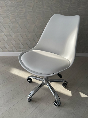 Компьютерное кресло Kolin с подушкой clear / white фото покупателя 380