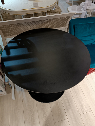 Стол Tulip 90 black из шоурума 1