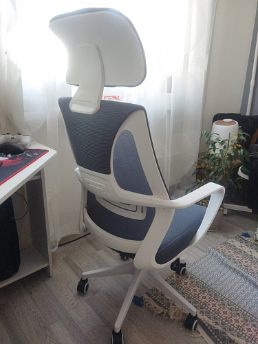 Компьютерное кресло Golem dark gray / white фото покупателя 74