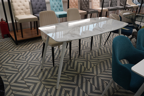 Стул на металлокаркасе Kora white / gray из шоурума 8