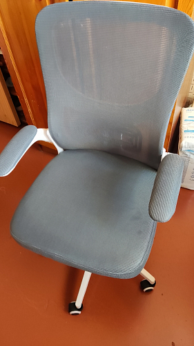 Компьютерное кресло Konfi blue / white фото покупателя 241
