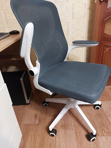 Компьютерное кресло Konfi blue / white фото покупателя 152