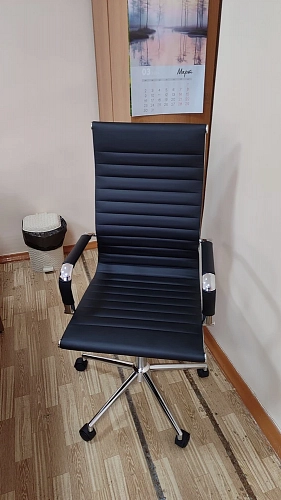 Компьютерное кресло Reus pu white / chrome фото покупателя 31