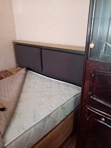 Полутораспальная кровать Клауд 140х200 парящая дуб крафт золотой / антрацит фото покупателя 672