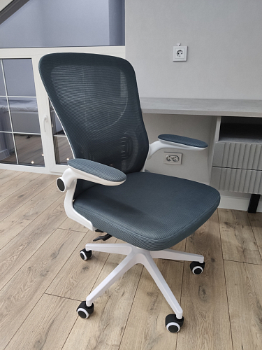 Компьютерное кресло Konfi blue / white фото покупателя 147