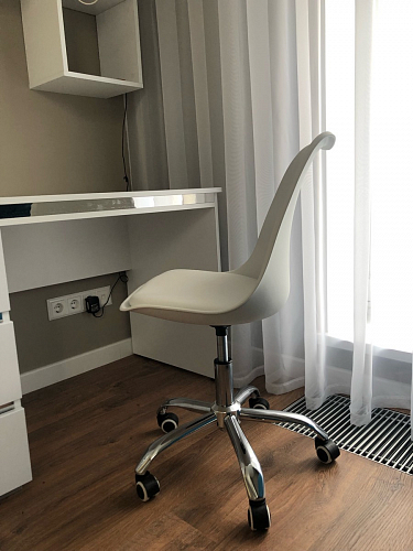 Компьютерное кресло Kolin с подушкой clear / white фото покупателя 238