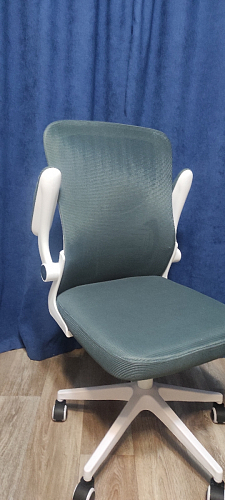 Компьютерное кресло Konfi blue / white фото покупателя 236