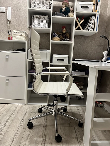 Компьютерное кресло Reus pu white / chrome фото покупателя 13