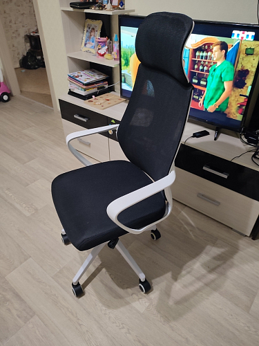 Компьютерное кресло Golem dark gray / white фото покупателя 35