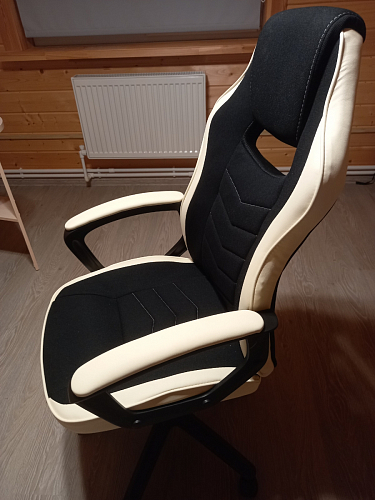 Компьютерное кресло Gamer черное / серое фото покупателя 81