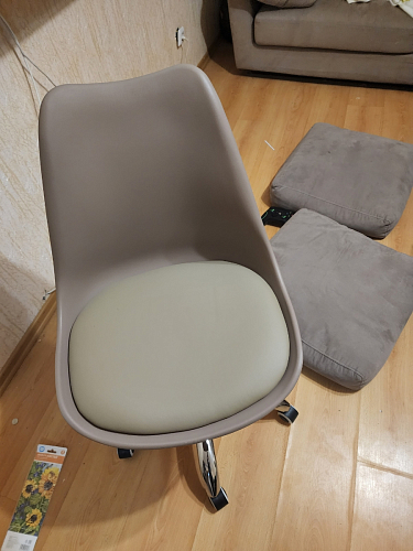Компьютерное кресло Kolin с подушкой clear / white фото покупателя 34