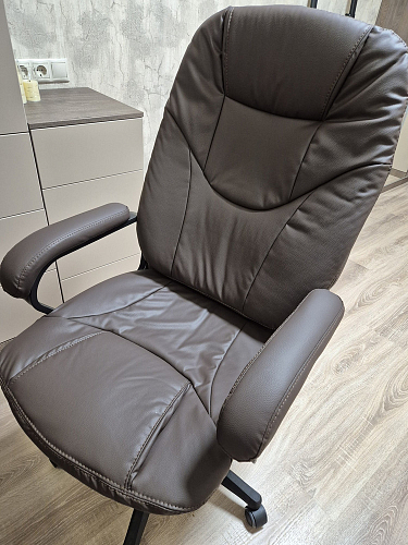 Компьютерное кресло Comfort Lux/Комфорт Люкс черный фото покупателя 105