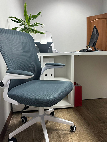 Компьютерное кресло Konfi blue / white фото покупателя 130