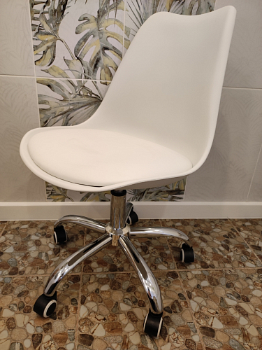 Компьютерное кресло Kolin с подушкой clear / white фото покупателя 532