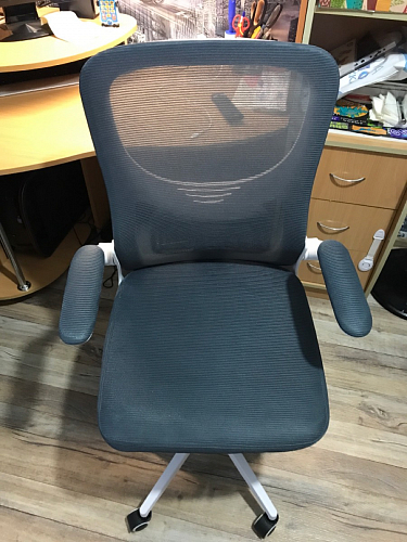 Компьютерное кресло Konfi blue / white фото покупателя 329