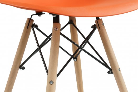 Пластиковый стул Eames PC-015 orange